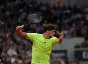 爱游戏世界杯2026-法网险胜联合杯，兹维列夫状态火热