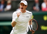 爱游戏官方入口-温网险胜年终总决赛，穆雷惊艳四座