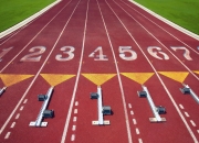 爱游戏官网-从深渊到巅峰，爱德华兹的救赎之夜与老鹰的致命单节