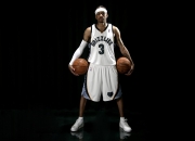 爱游戏-赛道与绿茵场，F1揭幕战与AC米兰的北欧征服