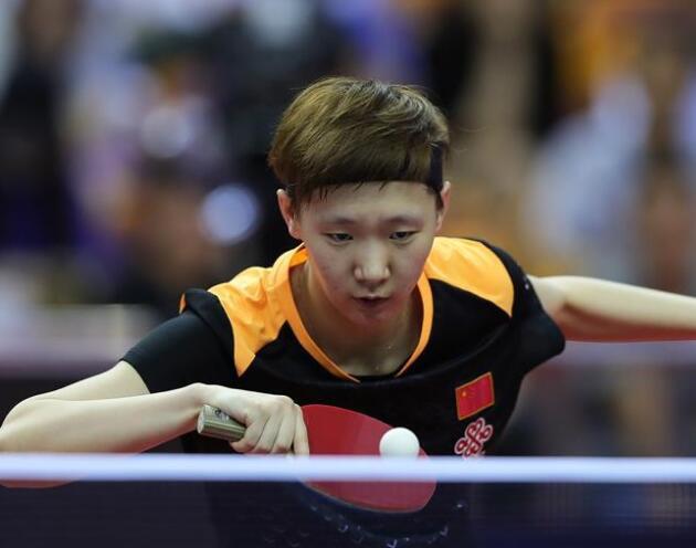 勇士鏖战四川队，福克斯惊艳四座