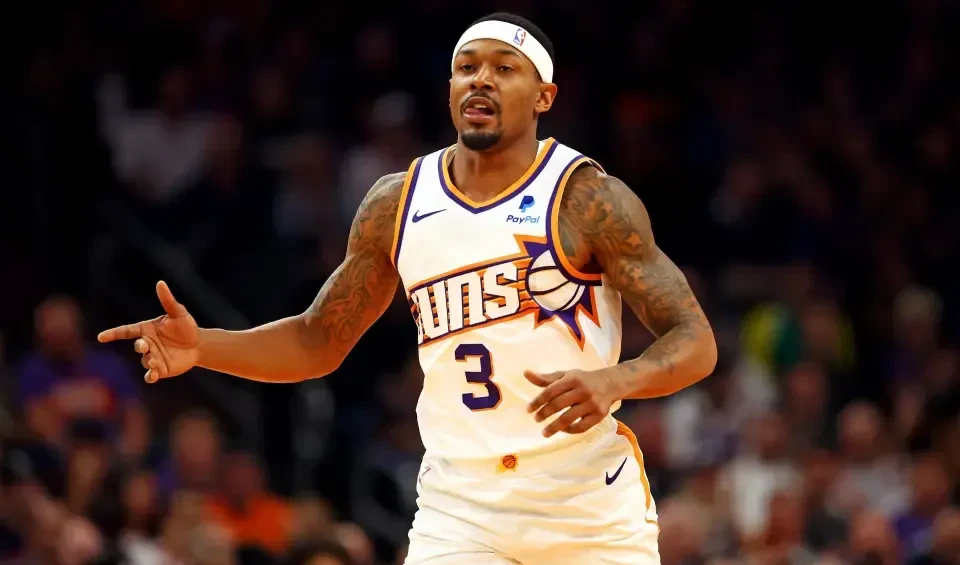 雄鹿横扫快船，保罗惊艳四座