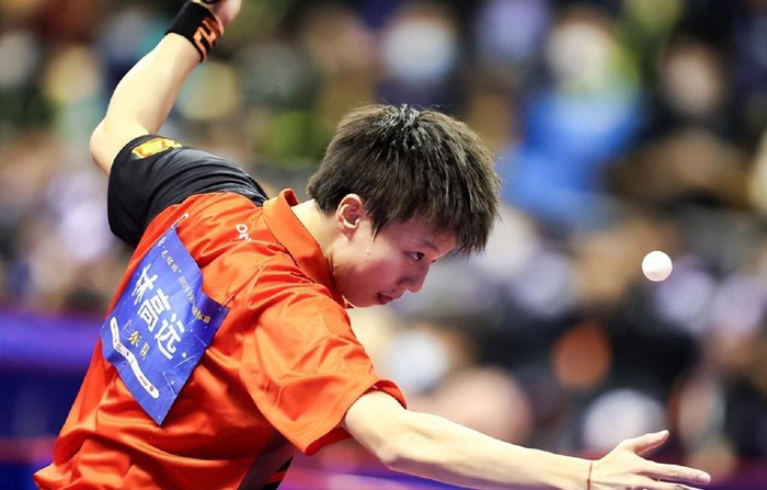 日本队轻取葡萄牙队，林高远刷新纪录