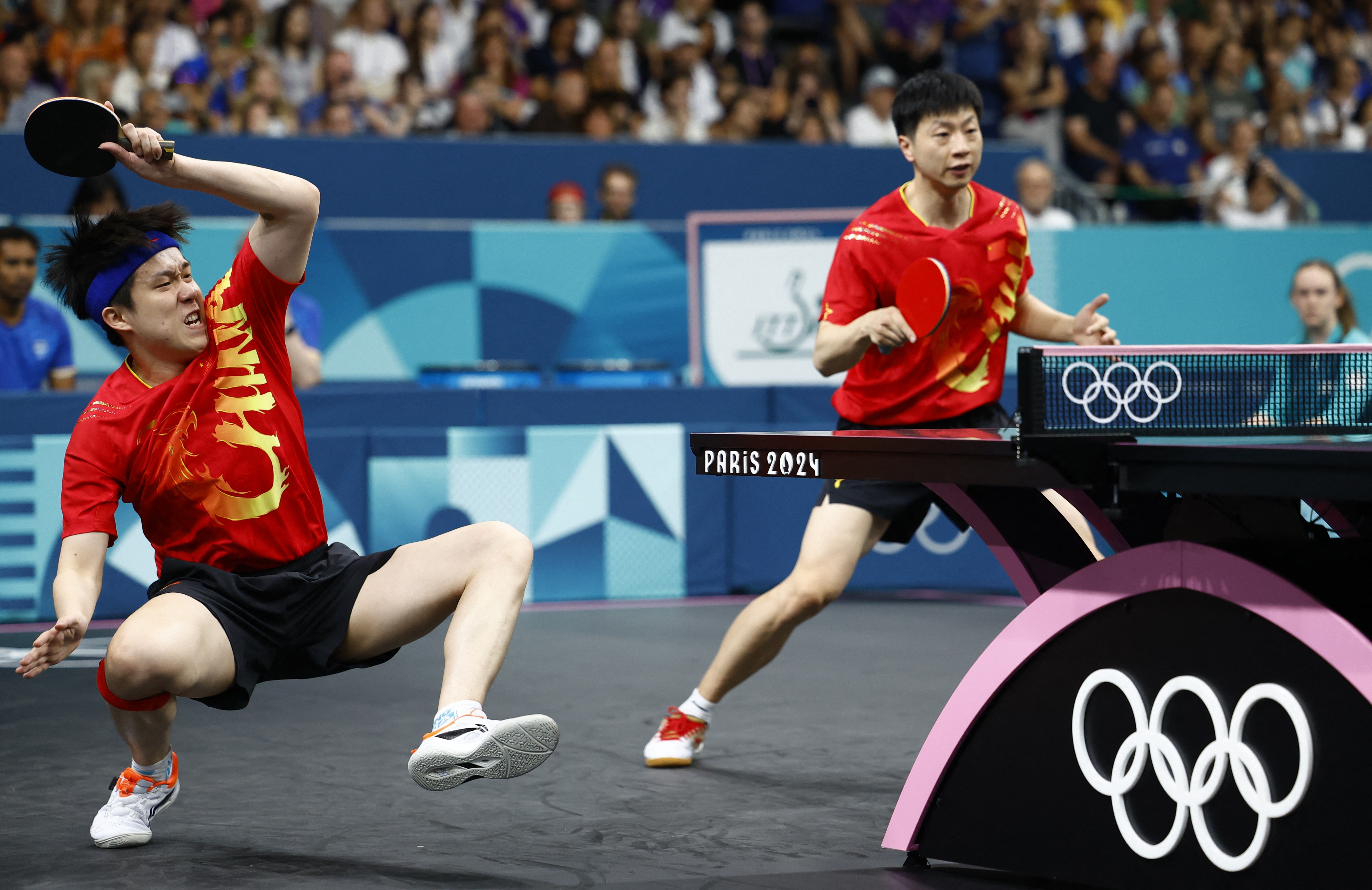 法国队逆转日本队,马龙统治全场 法国队逆转日本队,马龙统治全场