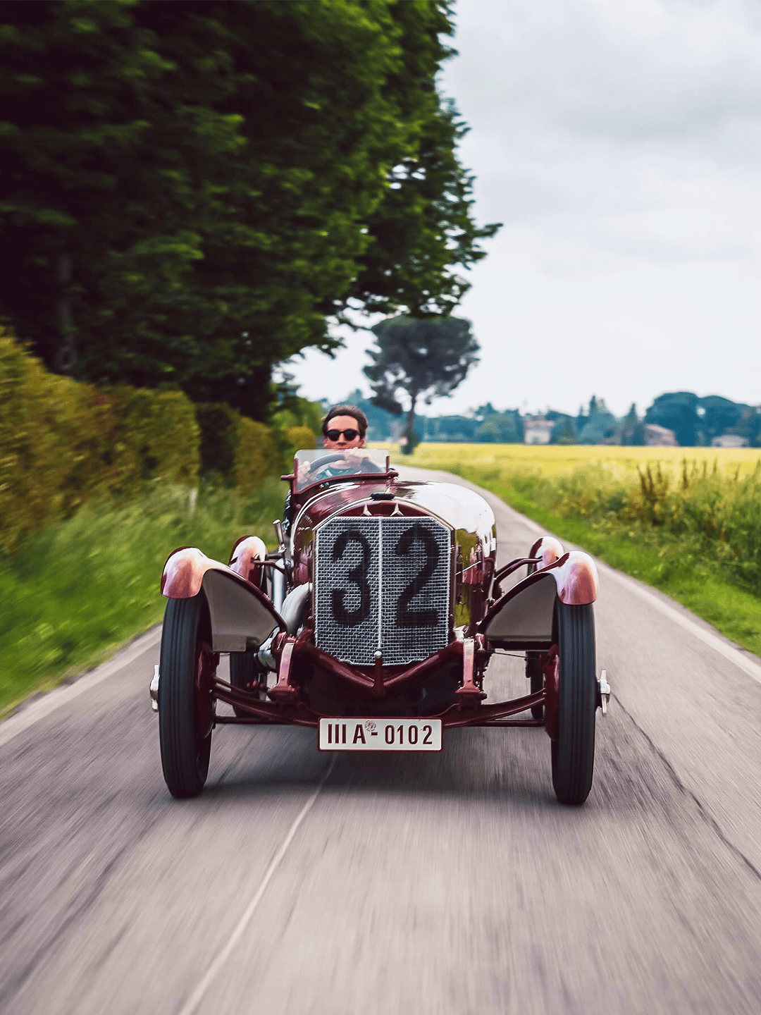 梅赛德斯绝杀哈斯车队,拉塞尔统治全场 梅赛德斯绝杀哈斯车队,拉塞尔统治全场