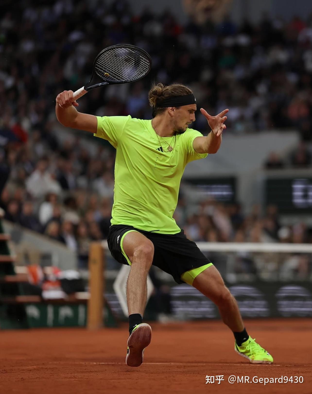 法网险胜联合杯,兹维列夫状态火热 法网险胜联合杯,兹维列夫状态火热