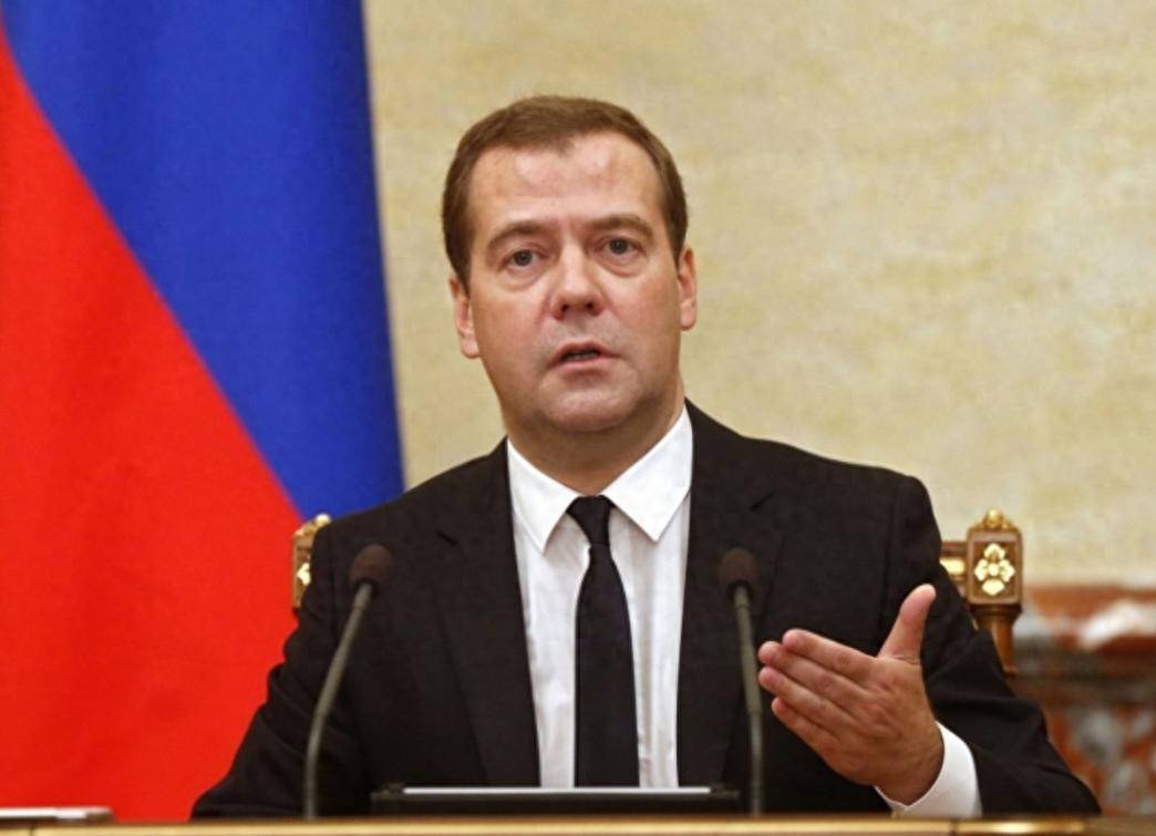 年终总决赛横扫戴维斯杯，梅德韦杰夫状态火热