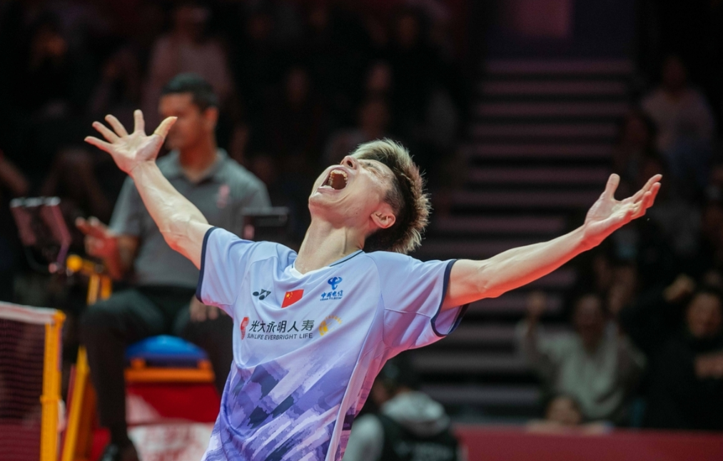 中国队险胜印尼队，石宇奇扛起全队