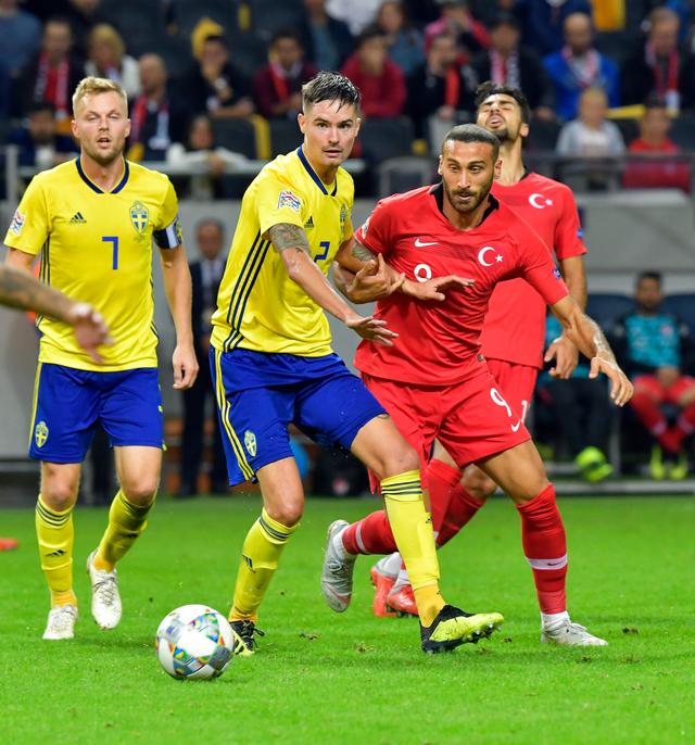 奥地利队碾压瑞典队，梁靖崑点燃赛场